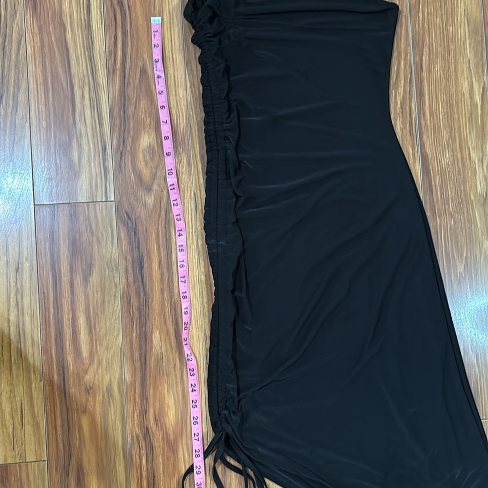 Misguided black slinky rouched black dress, size 6, NWT. - Picture 9 of 15